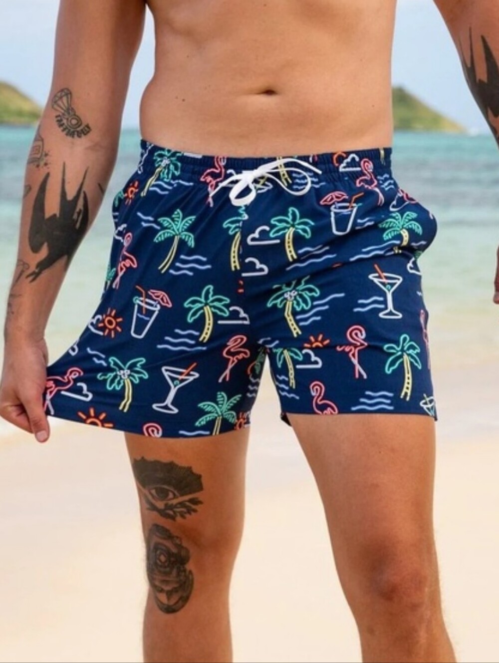 Chubbies The Neon Lights 5.5 Inch Classic Lined Swim Trunks Shorts Large